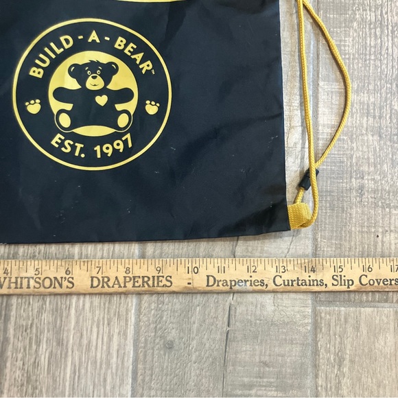 Build-a-Bear Workshop Harry Potter Drawstring Bag Backpack Yellow Black - Picture 4 of 5